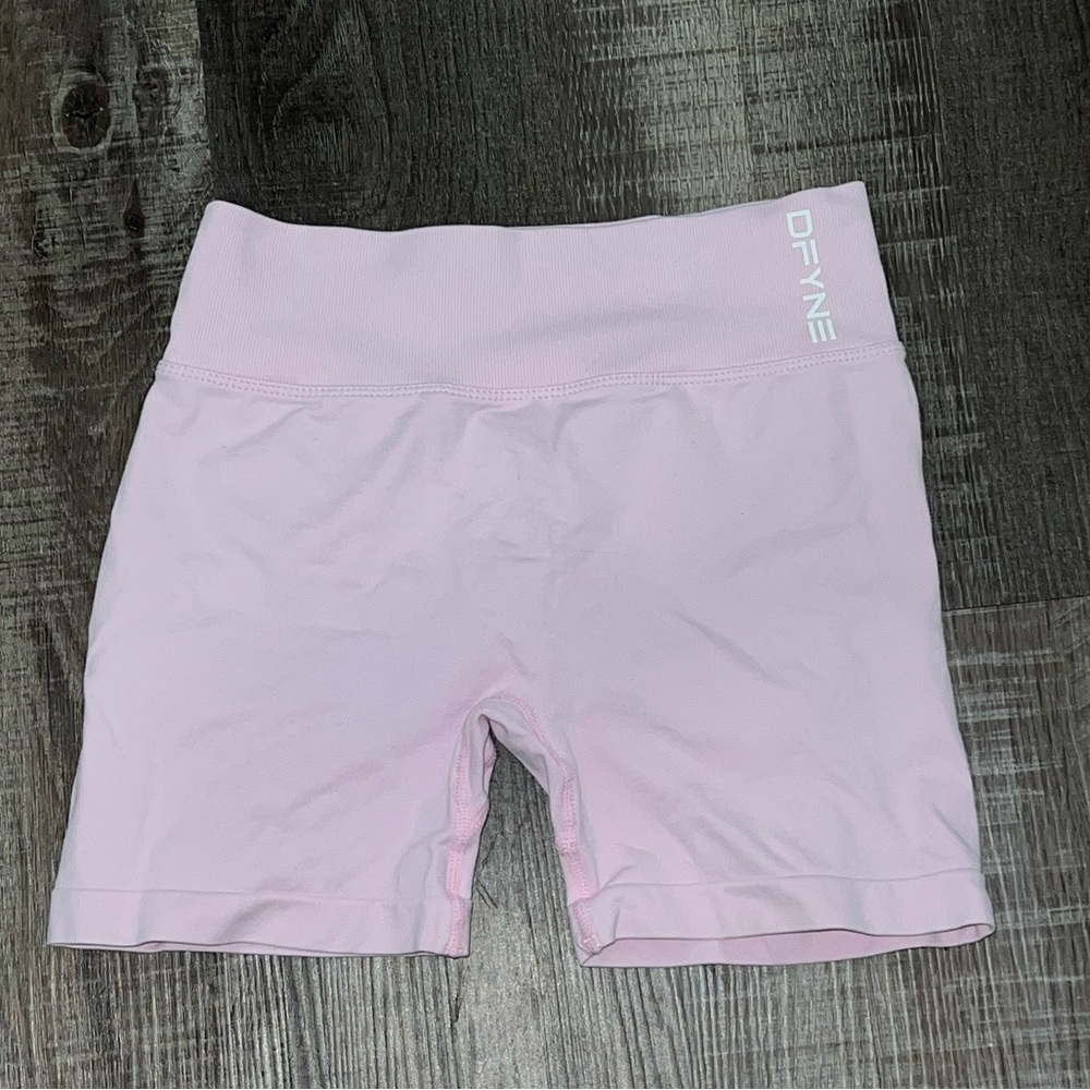 DFYNE Dynamic Shorts